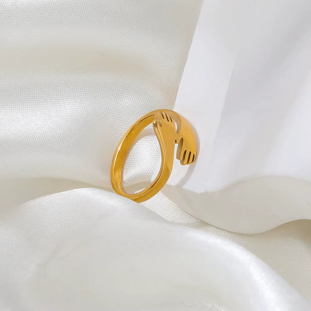 High End 18K Gold Plated Hand Hug Stainless Steel Finger Rings Fashion Jewelry - MCROONS.COM