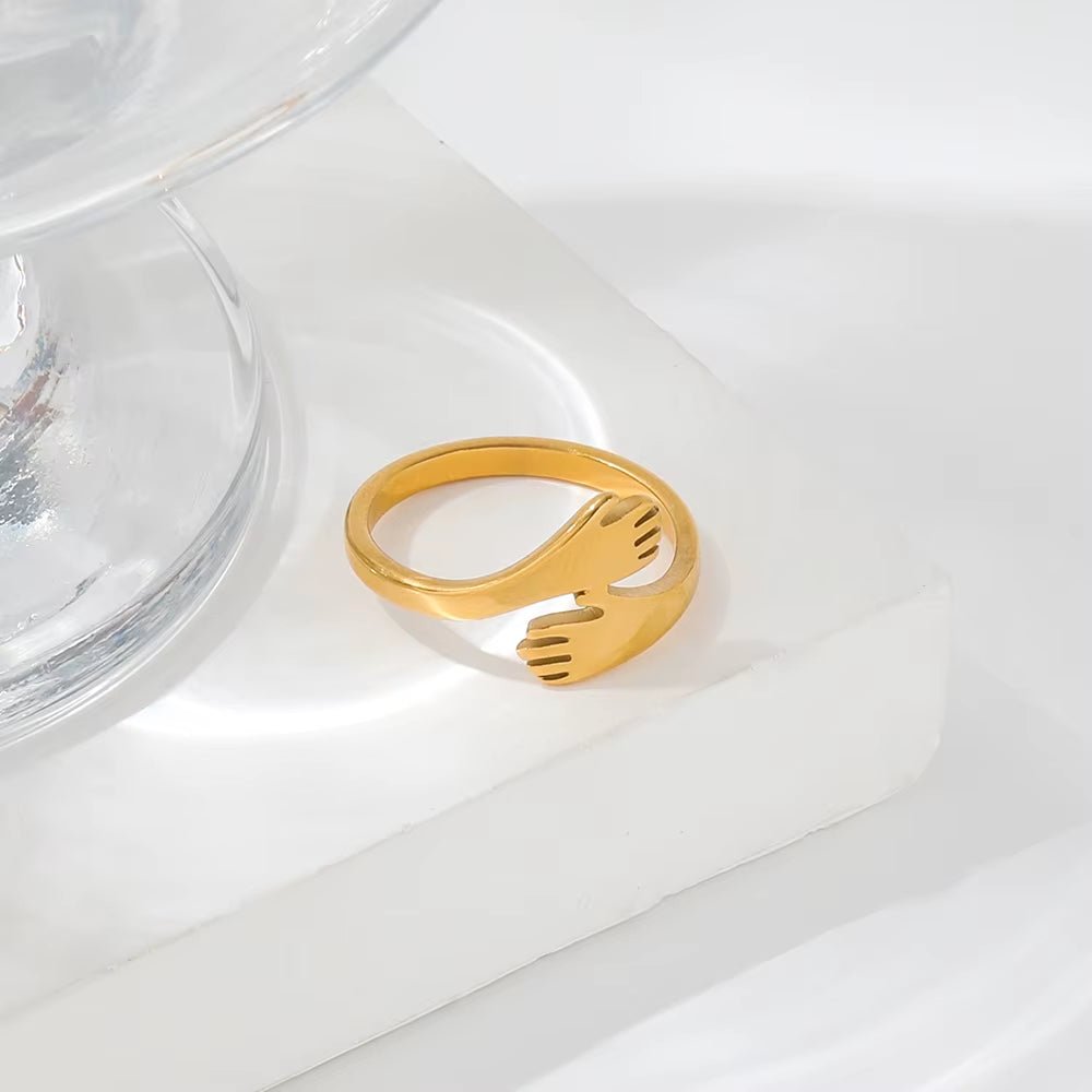 High End 18K Gold Plated Hand Hug Stainless Steel Finger Rings Fashion Jewelry - MCROONS.COM