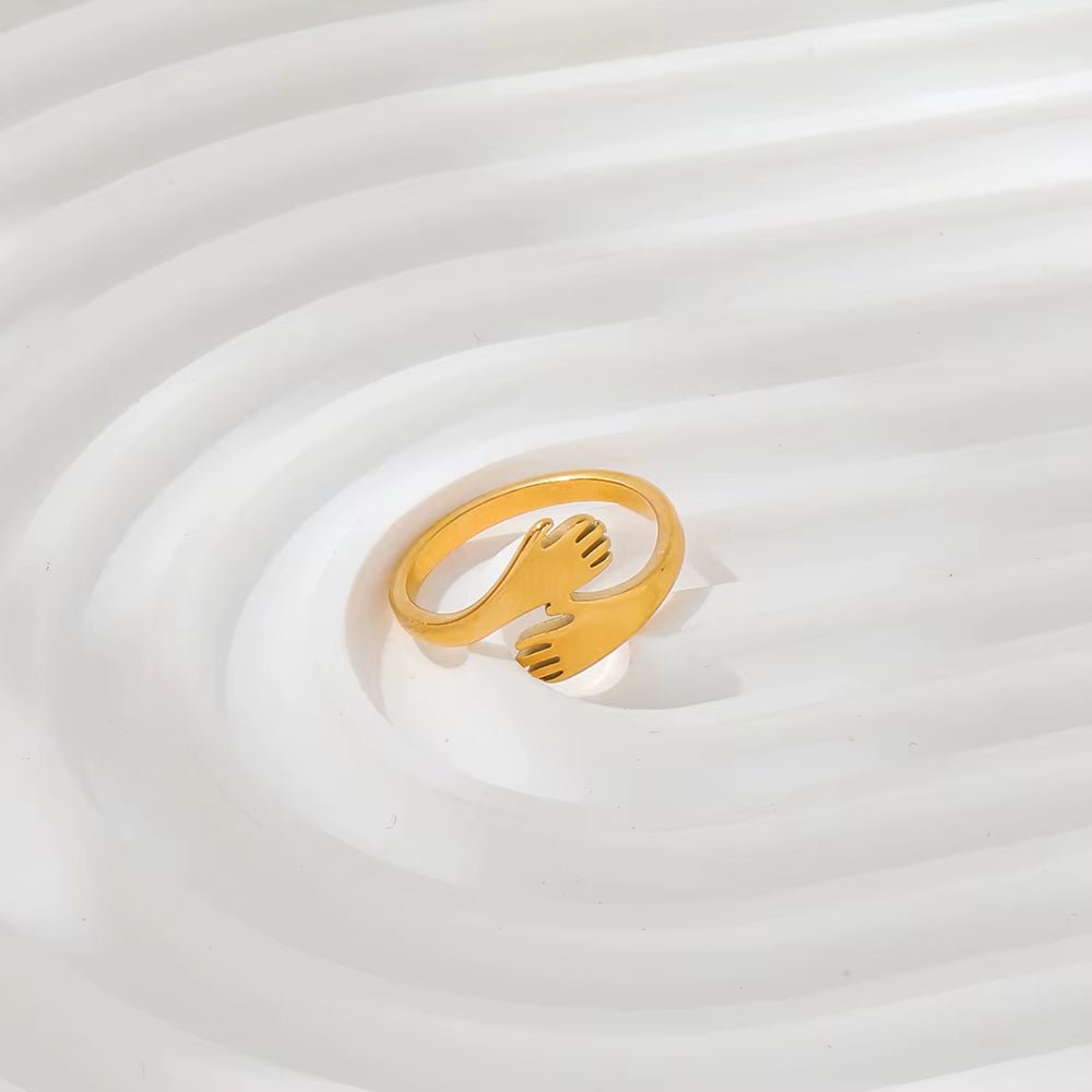 High End 18K Gold Plated Hand Hug Stainless Steel Finger Rings Fashion Jewelry - MCROONS.COM