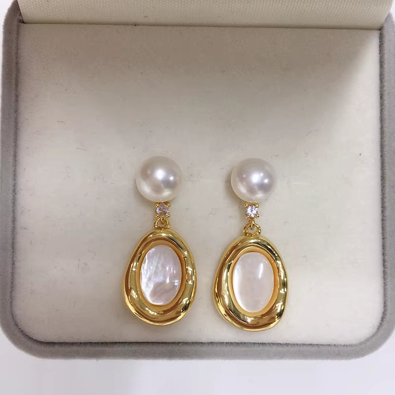 High Quality S925 Silver Needle Luxury Sea Shell Pearl Jewelry Freshwater Pearl Stud Earrings for Women