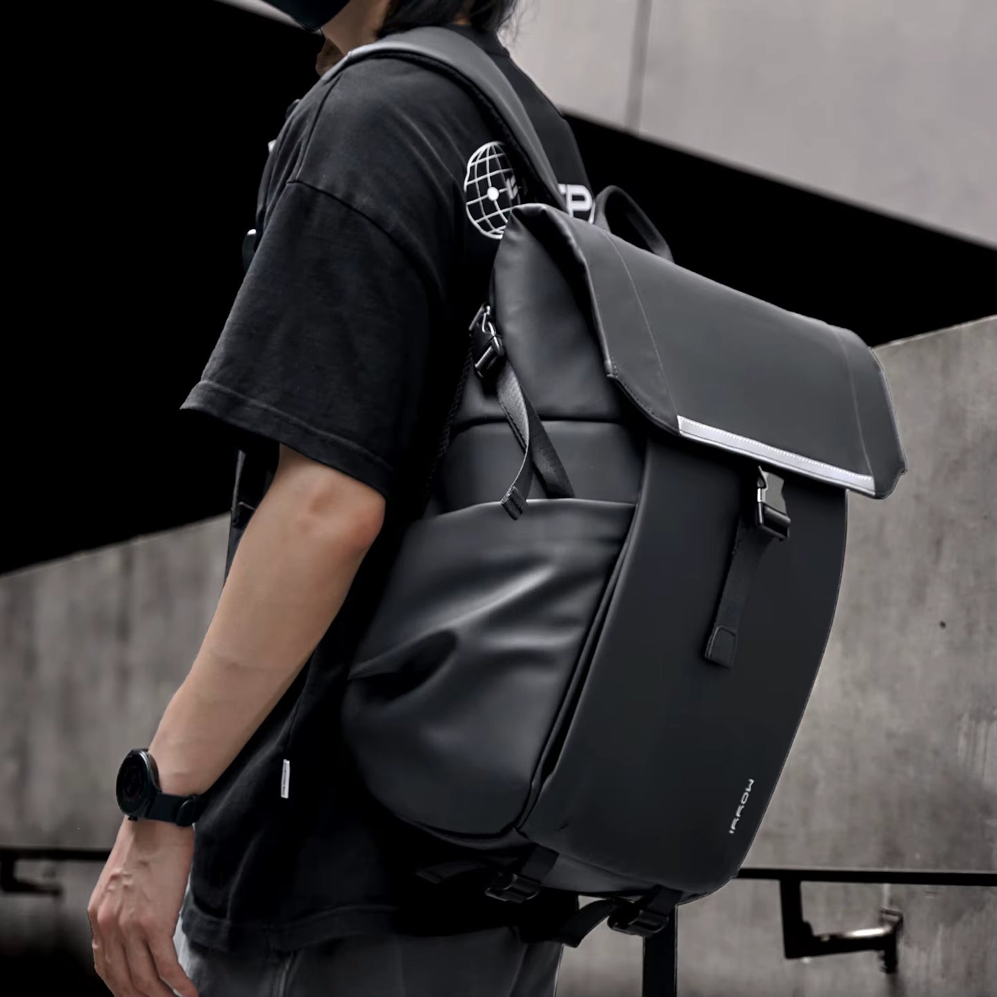 MOYYI Shockproof DSLR Camera Bags for Men Multi-Function Laptop Camera Video Backpack Bags