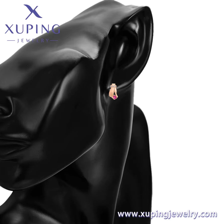 A00863948 Xuping Jewelry New Popular Personality Design Hand Diamond 18K Gold Luxury Unique Style Earrings