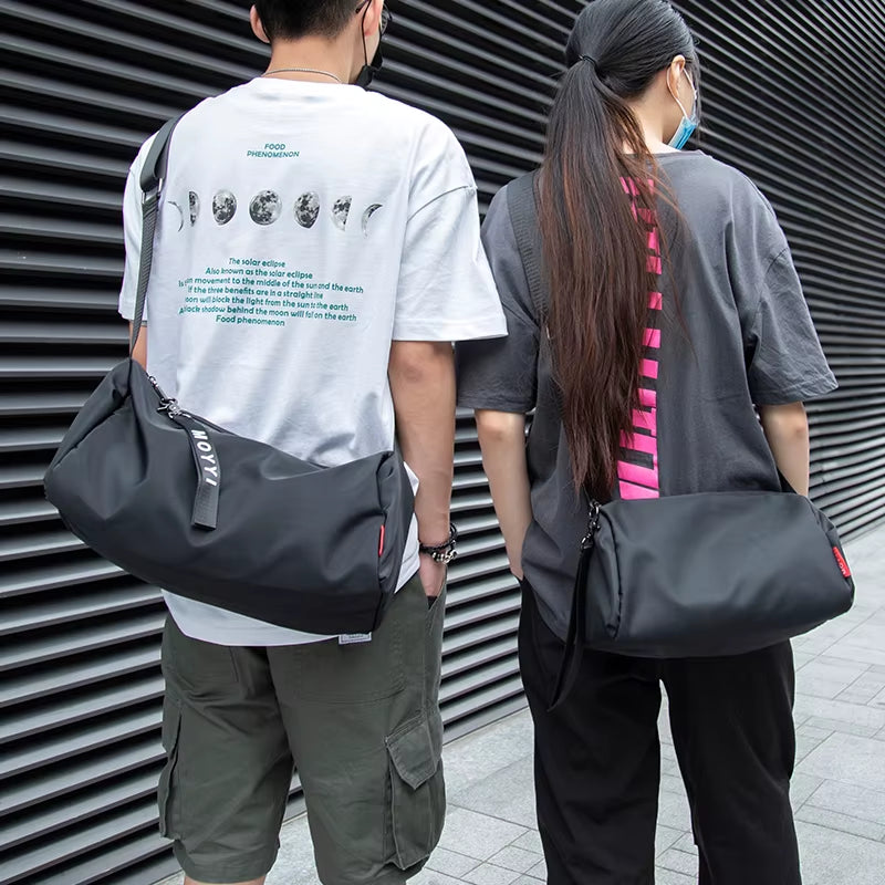 Waterproof Gym Bag Fitness Outdoor Travel Gym Bag Unisex Soft Crossbody Bags Men