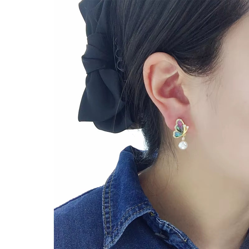 Wholesale Abalone Shell Butterfly 5A Grade Natural Freshwater Pearl Stud Earrings for Women High Quality Jewelry