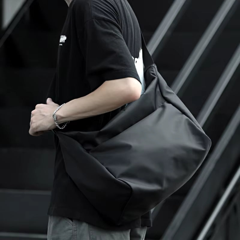 Fashion Customized Messenger Bag for Men Design Outdoor Sport Shoulder Sling Waterproof Men'S Crossbody Bag