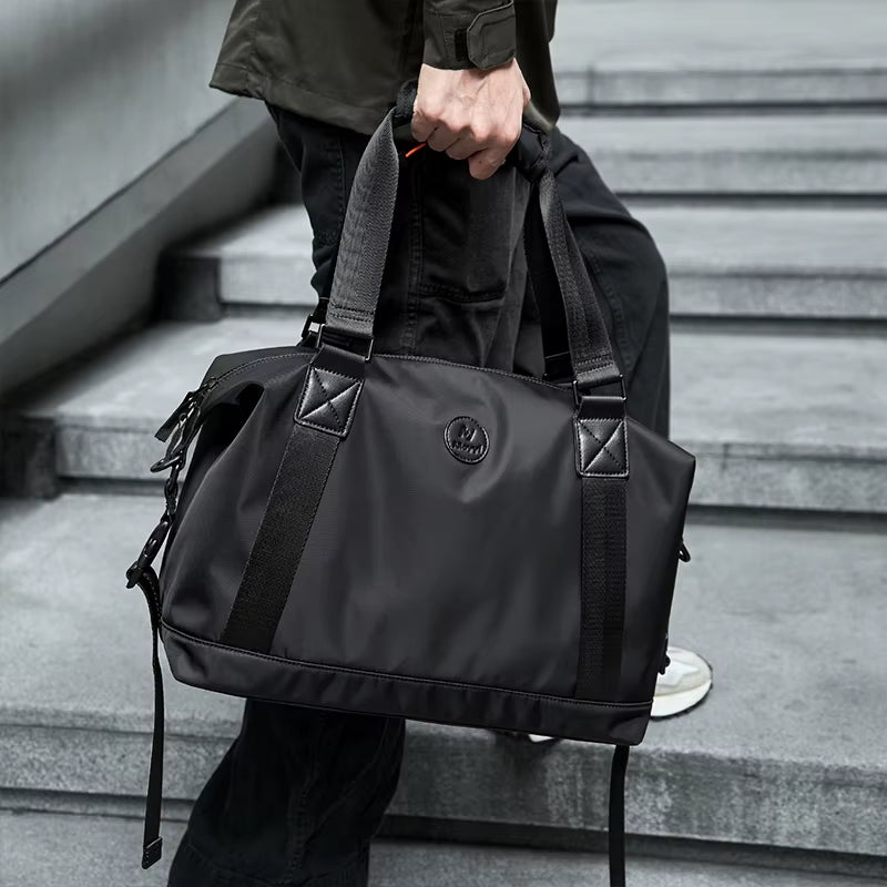MOYYI Fashion Duffel Bag for Men Waterproof Outdoors Travel Bag Light Weight Men'S Yoga Gym Bag