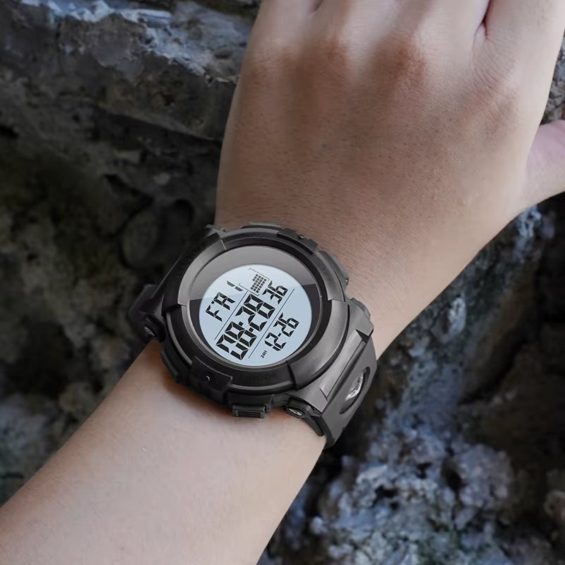 1909B New Fashion Digital Watches 2024 Sport Men Wristwatches Silicone Strap 5 Atm Waterproof Leisure Watches Relojes