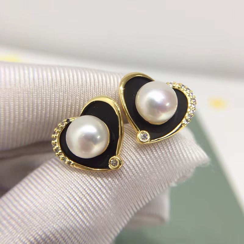 2024 High Quality Black Heart Real Freshwater Pearl Earrings Silver Ear Needle Woman Gift