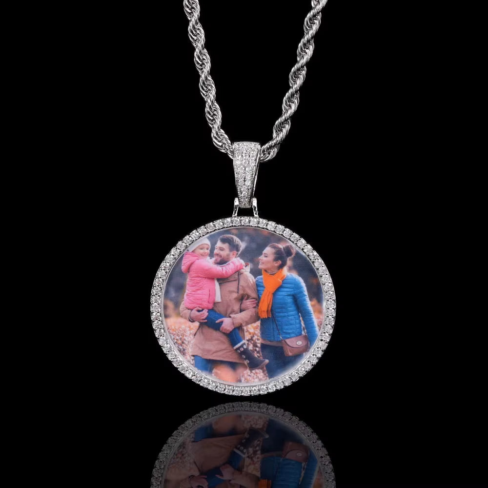 Nuoya Fine Jewelry Bling VVS Moissanite Custom Photo Pendant 925 Sterling Silver round Photo Frame Pendant for Men Women