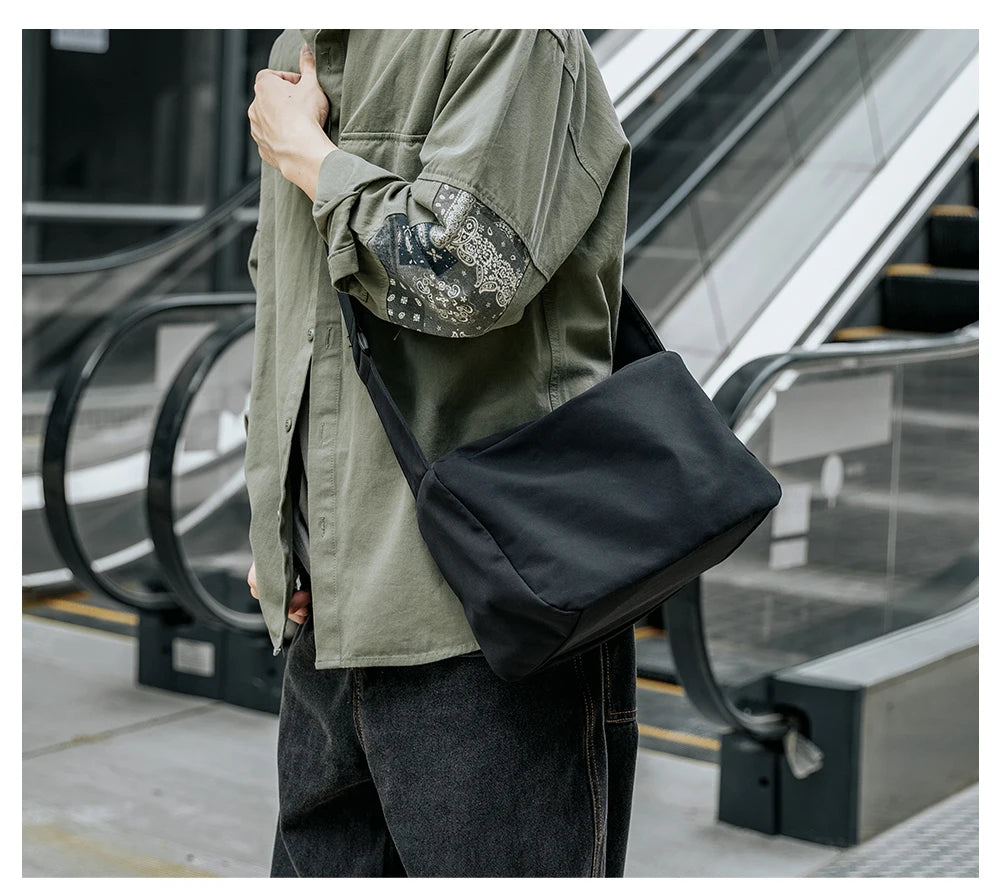 Unisex Crossbody Bag for Men Anti-Theft Shoulder Bag Student Daily Waterproof Fitness Customized Logo Mini Bags