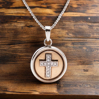 Fine Rhodium Plated Cross Pendant Fashionable Jewelry for Both Men and Women