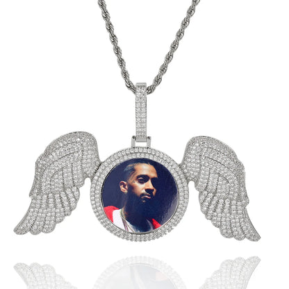 NUOYA Hip Hop Memorial Custom Photo Pendant Gold Photo with Big Angel Wings Pendants Trays Picture Necklaces