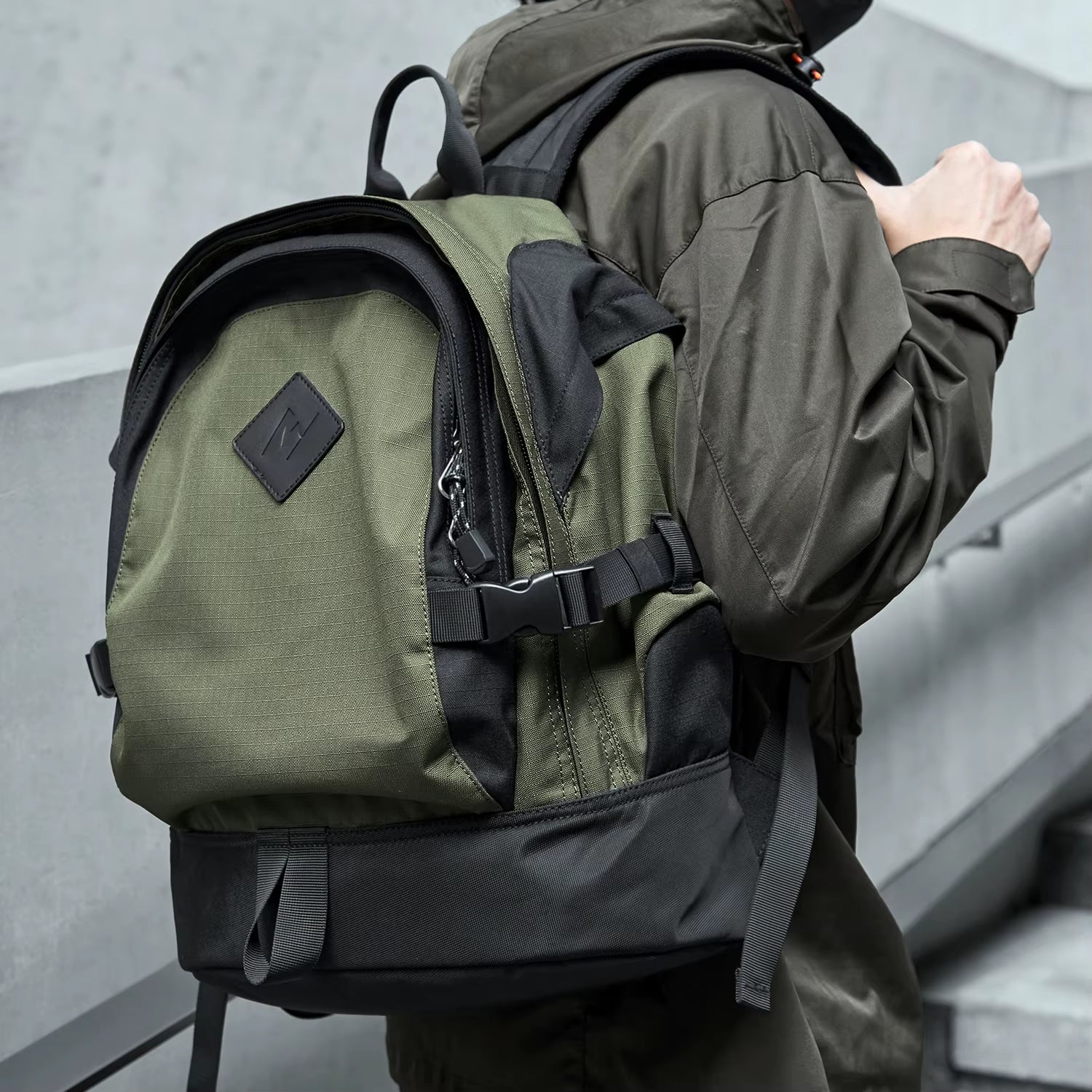MOYYI Waterproof Men'S Backpack Bags for Men Outdoor Travel Backpack Camping Hiking Backpack
