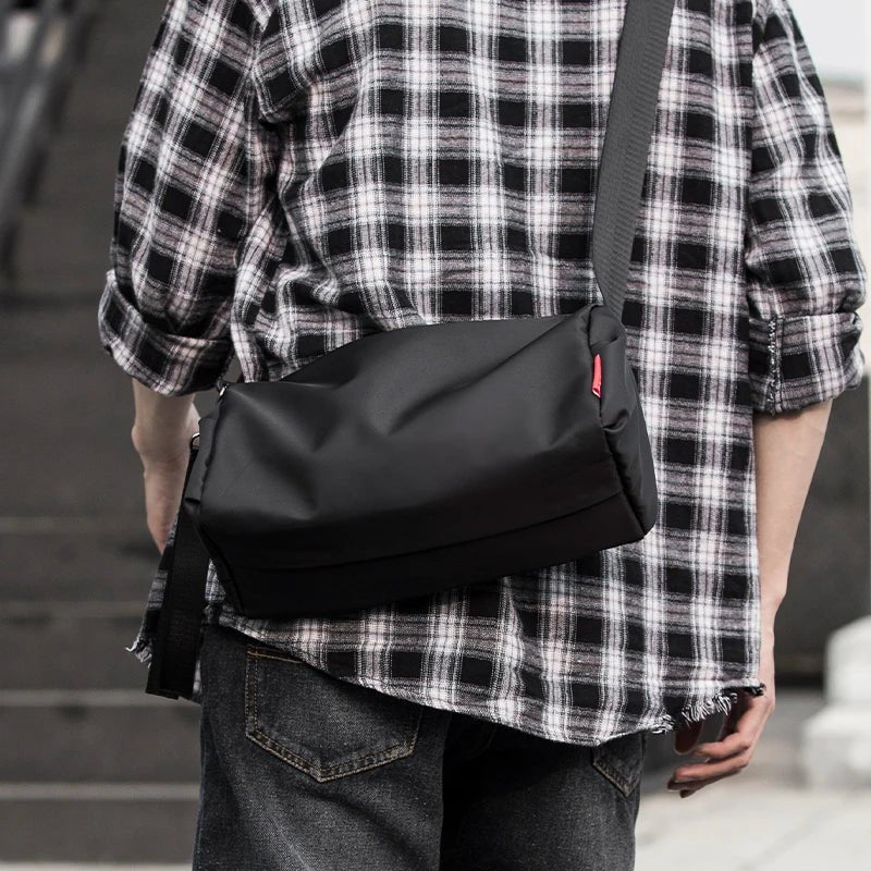 MOYYI Weekender Crossbody Bags for Men Waterproof Yoga Gym Bag Outdoor Shoulder Bags - MCROONS.COM